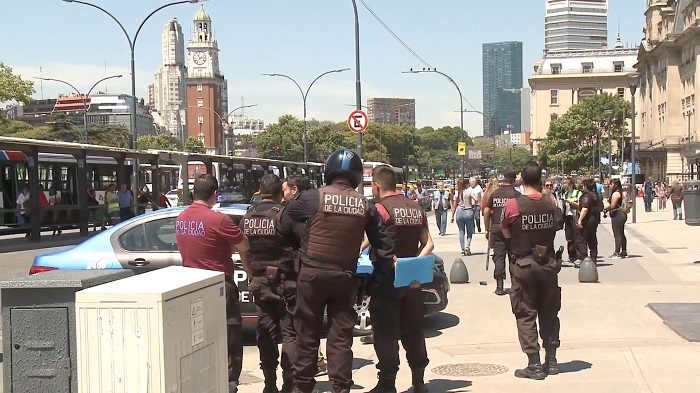 LUEGO DE ROBO Y ABUSO